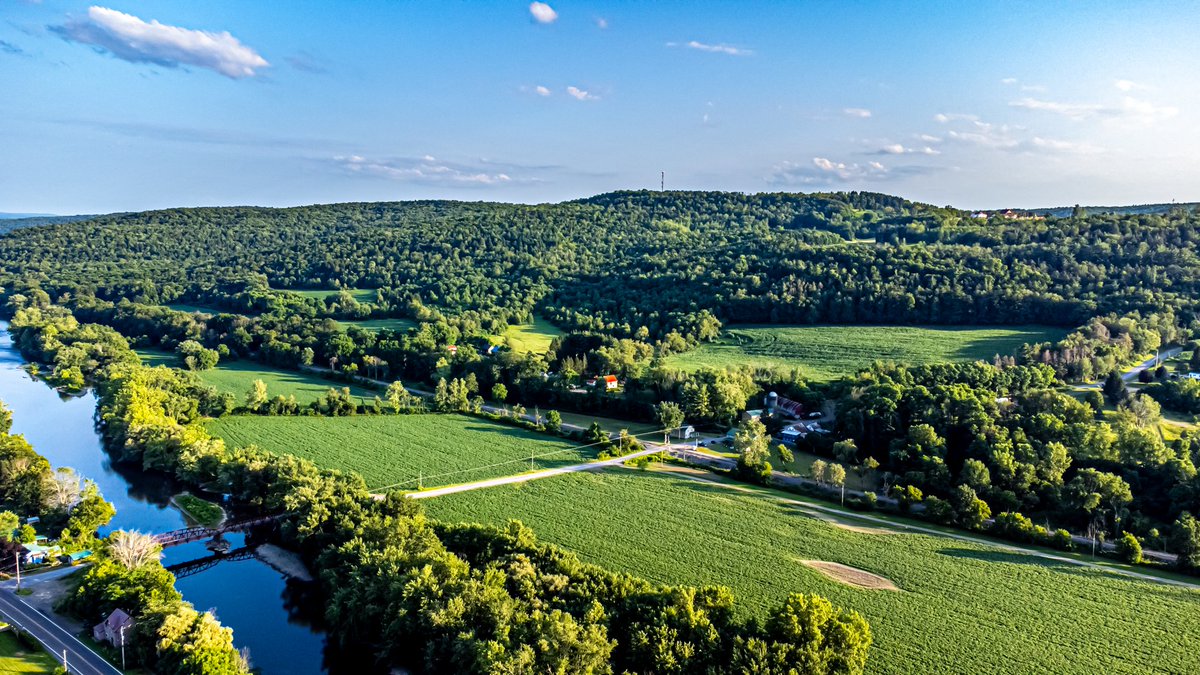 Ebenezer tweet media