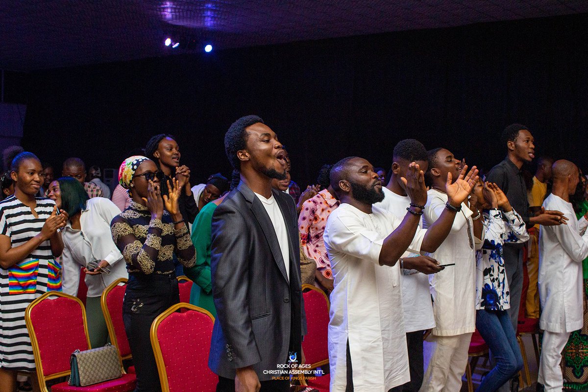 RacaiPok's tweet photo. Lifting our voices in praise to God, for gratitude is a spiritual force that propels us to greater heights.
#RACAL #RACAIChurch #RACALPOK #Worship #UNIBEN #UNIBENChurch #SundayVibes https://t.co/2ZuIMQ8KwL