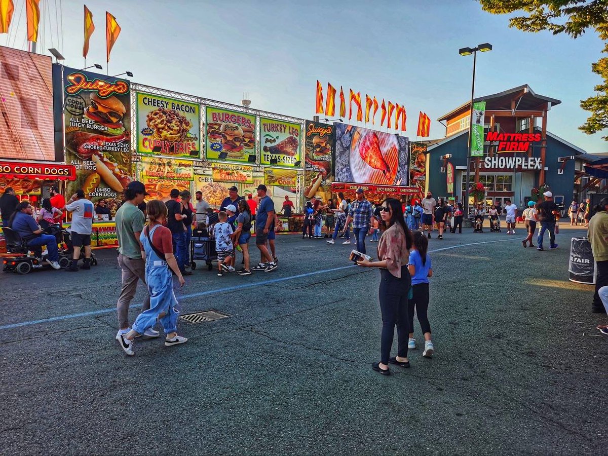 lovingly_heart's tweet photo. WA Carnival. https://t.co/whFXxZOmn1