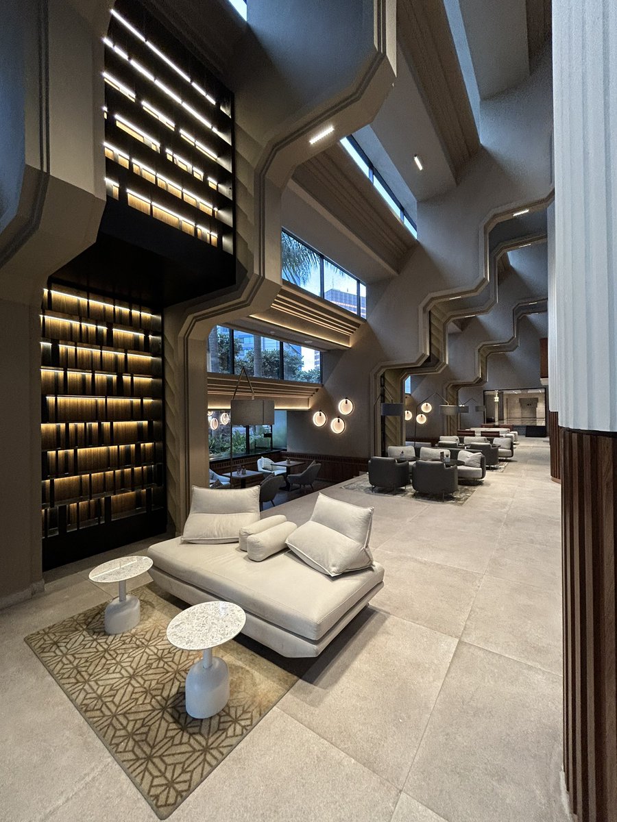 reubssz's tweet photo. Architecture in the Marriott, Casablanca https://t.co/4QaHrQf3sv