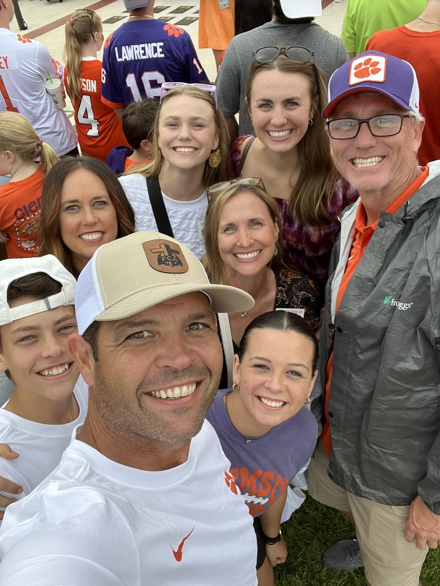 Sarah L Roberts tweet media