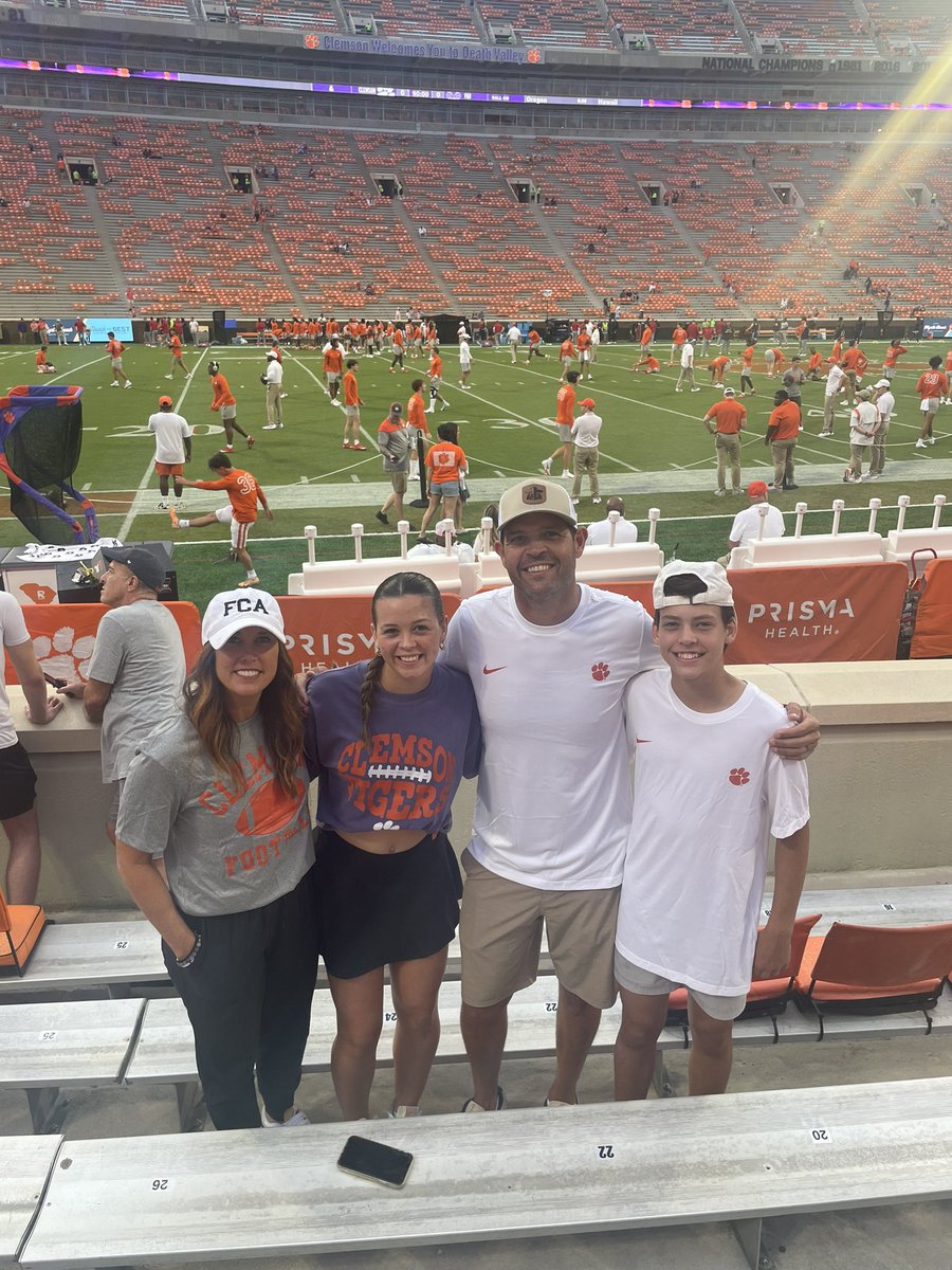 Sarah L Roberts tweet media