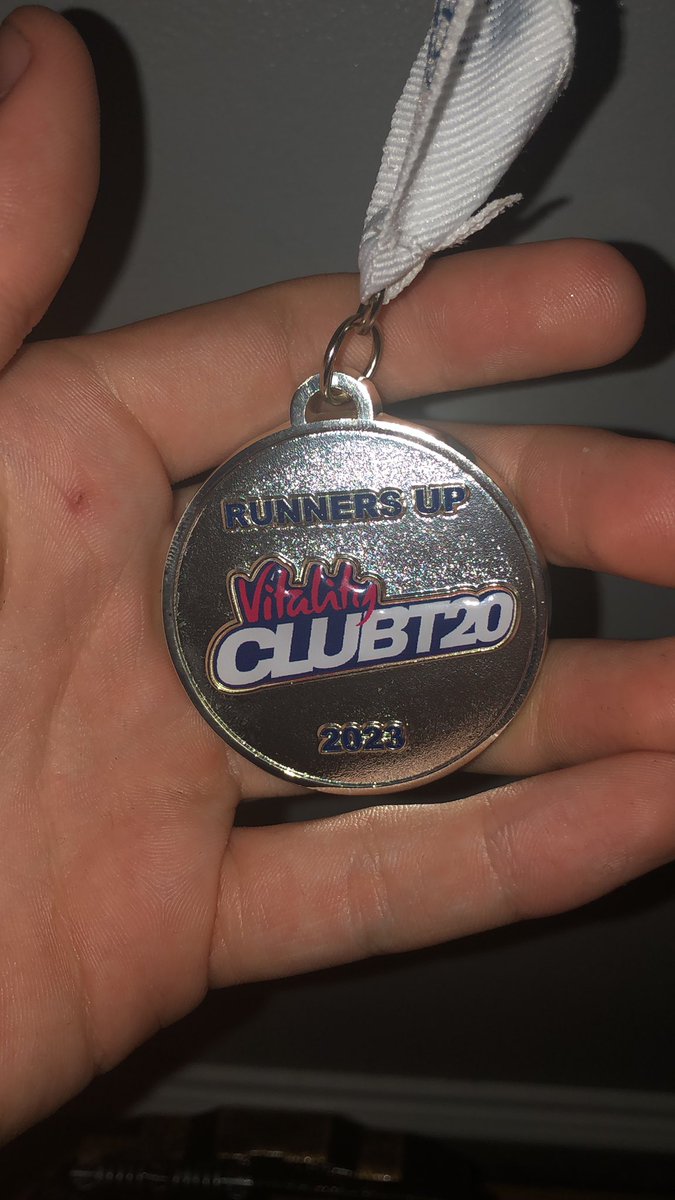 JpScorer's tweet photo. And thats my scoring season ended - and what an amazing experience to end it scoring the National T20 plate at Derbyshire. Unfortunate to lose but an incredible achievement to get to the final. Enjoyed the accommodation and food provided by the ECB aswell. https://t.co/AKwmcw66Xf