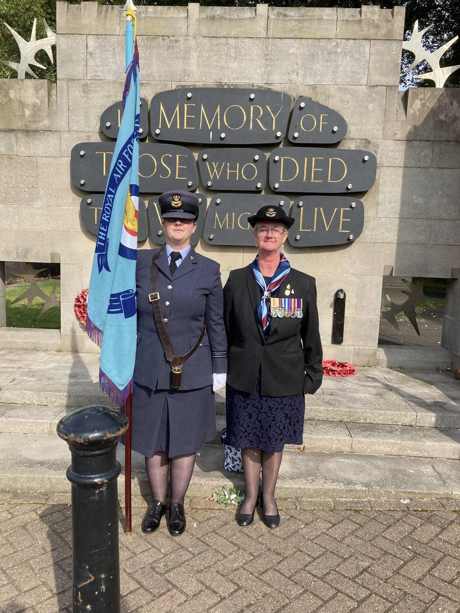 katie_lockton's tweet photo. I had the honour of carrying the Tamworth RAFA branch standard today- Battle of Britain parade. Was great to have 2 cadets from my old sqn @1122sqn as my escorts. @aircadets @ComdtAC @WandWAirCadets @wbwaircadets @staffswing @WMRFCA @RAFAssociation https://t.co/HeBm7JkkL6