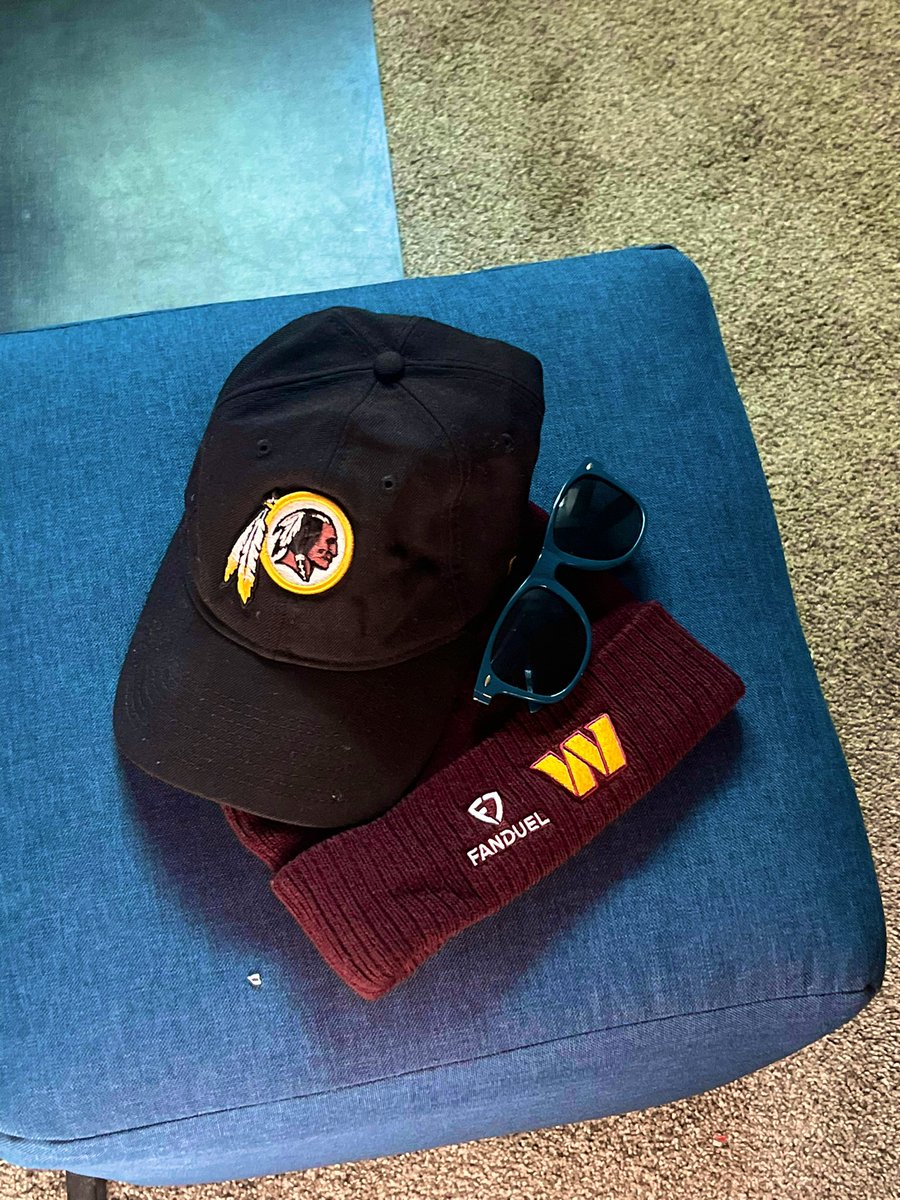 smayranderson's tweet image. Left hand up! ✊ #DENvsWAS #HTTC