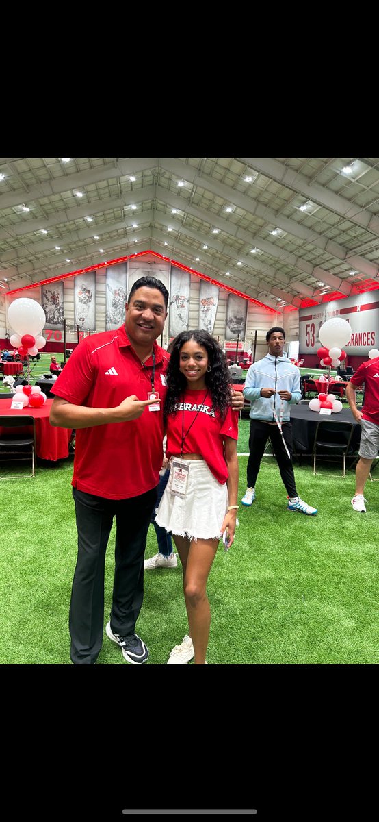 Shoutout to Cj Cavazos! @HuskersCJC From the RGV to Lincoln, Nebraska we are familia 😊
