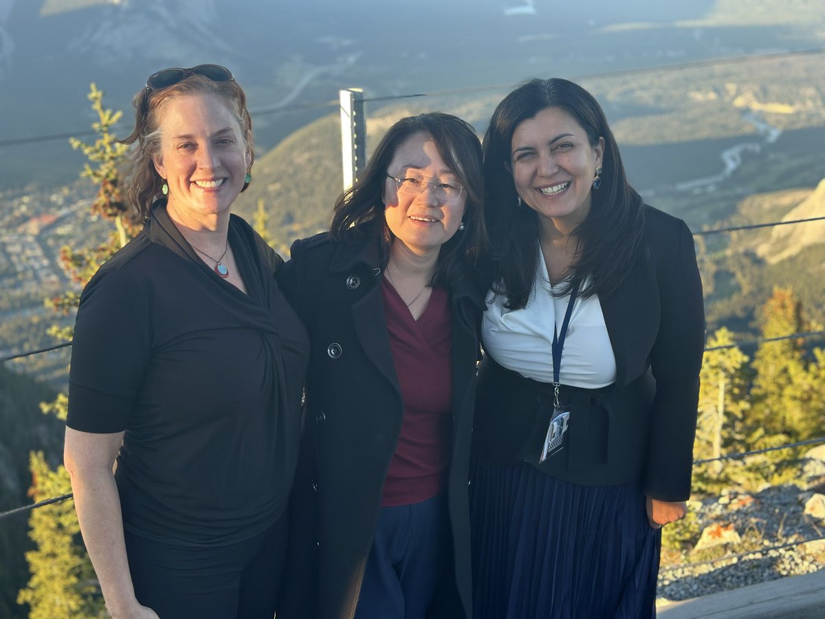 What a successful SIO conference in Banff, Canada.  Thanks to our cochairs Drs. Linda Carlson and Lynda Balneaves.  Congratulations to our inaugural SIO fellows and our guests from MASCC.  SIO has a bright future.  <a href="/Linda_E_Carlson/">Dr. Linda E. Carlson 🇨🇦 🇨🇦</a> @LyndaBalneaves <a href="/Cakm77549/">Santosh Rao</a> <a href="/maryam_lustberg/">Maryam Lustberg MD, MPH, FASCO</a>
