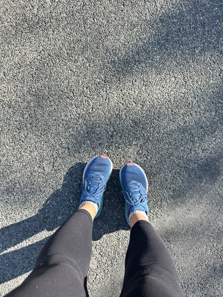 Grace Lore tweet media