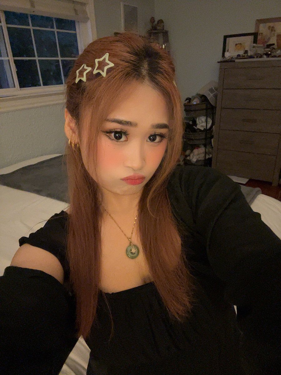 hanytoothpaste's tweet photo. looking for moots ₊‧°𐐪♡𐑂°‧₊

hi! im kiara and i stan ajaa &amp; vxon <33

-19
-looking for interactive moots / not new to stan twt

#AJAA #AJAA_DEBUT #AJAANKABA #VXON #SEETHEVXON https://t.co/lIFXeSISu2