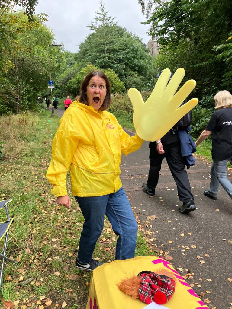 HelenRZollinger's tweet photo. What a fantastic day at @thekiltwalk Edinburgh with @angelaallison75 cheering on our @WorldwideCancer Kilted #Curestarters and every other Kiltwalker. Well done everyone! 🥾#KiltwalkEdinburgh https://t.co/J9mKs0aVSt