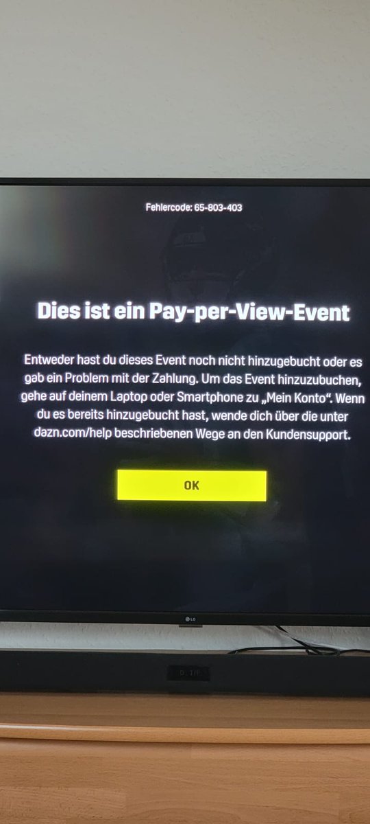 Schlity's tweet photo. Schade dass ich zwar Geld zahlen @DAZN_DE mir aber anscheinend keine Spiele zeigen muss https://t.co/6TtDaKUTlN