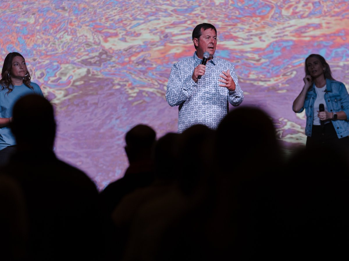High Praises Church tweet media