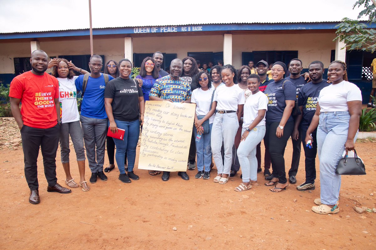 ROCAEL_23's tweet photo. The Rotaract Club of Accra East Legon (ROCAEL) observed International Literacy Day at the Queen of Peace School at Madina in Accra. The students were taken through the importance of Literacy &amp; how to develop their skills using technology! 
#ILD 
#ROCAEL
#CreateHopeInTheWorld https://t.co/D6NuH0txbM