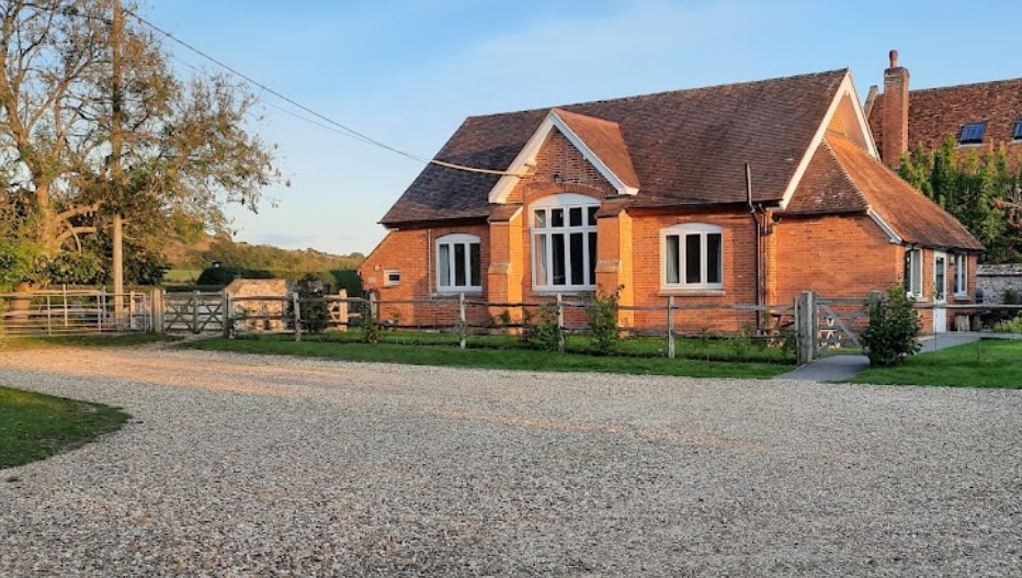 Stratford sub Castle, Salisbury, Wiltshire UK tweet media
