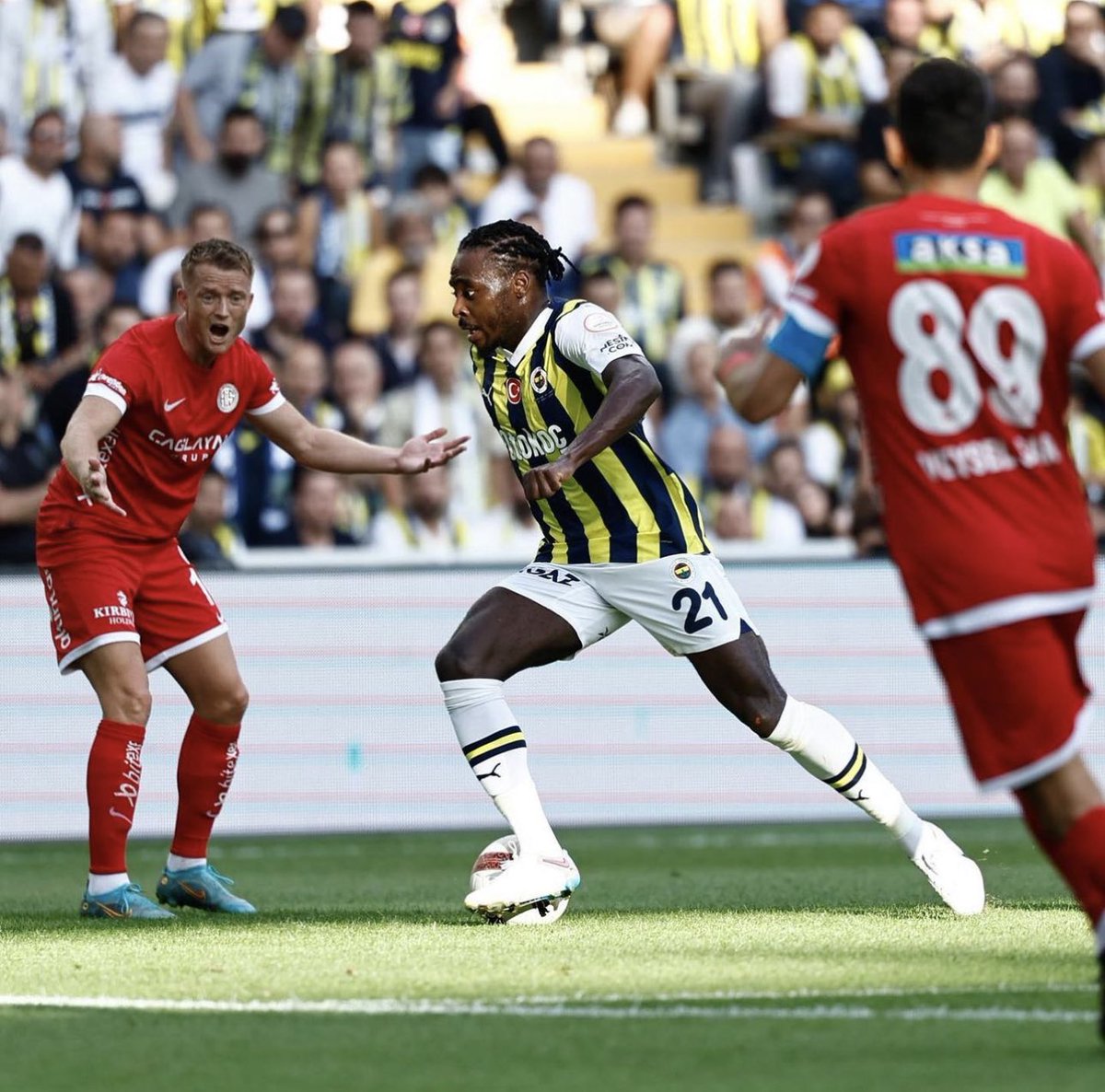 Bright Osayi-Samuel tweet media