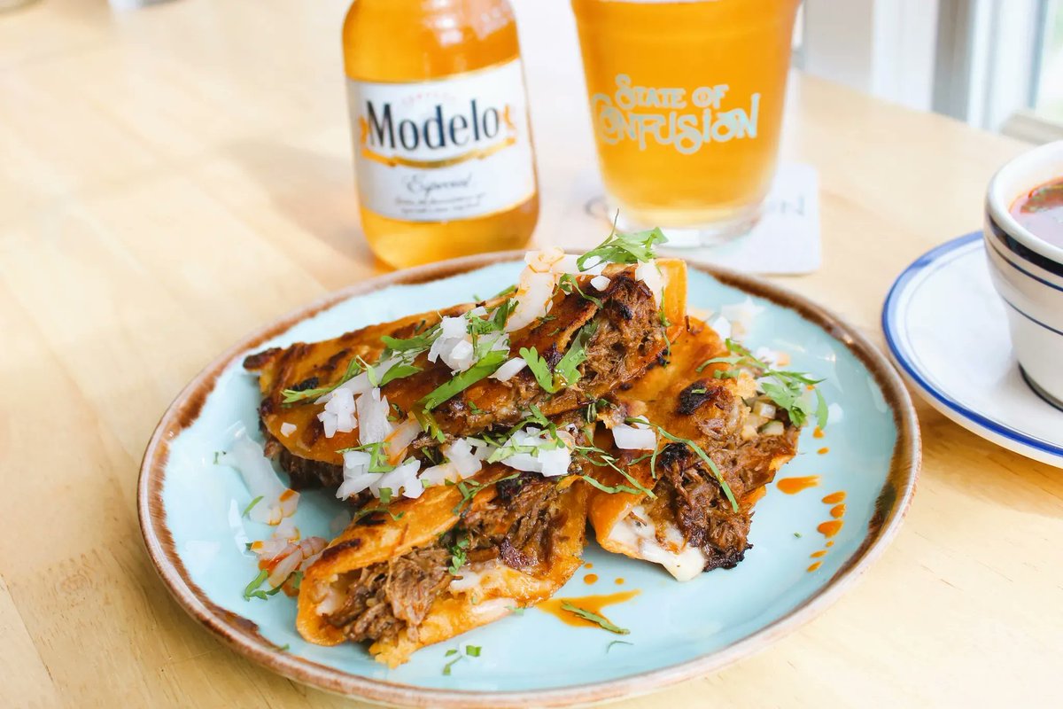 State of Confusion will be offering buckets and pints of Modelo and Michelada, along with a special food menu featuring Modelo-infused birria tacos at their End of Summer Patio Party on Thursday, September 21st starting at 5 PM! 

#visitchatt #downtownchatt