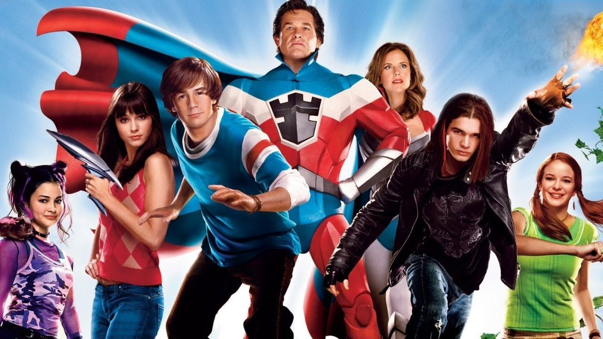 Roybattyforever's tweet photo. 6-"Sky High: Una escuela de altos vuelos"(2005)

Entretenidísima película sobre una familia de superhéroes y las problemáticas de su hijo adolescente. Excelente para todos los públicos.
https://t.co/yphKhiQOdD https://t.co/RWFE3bBRDi