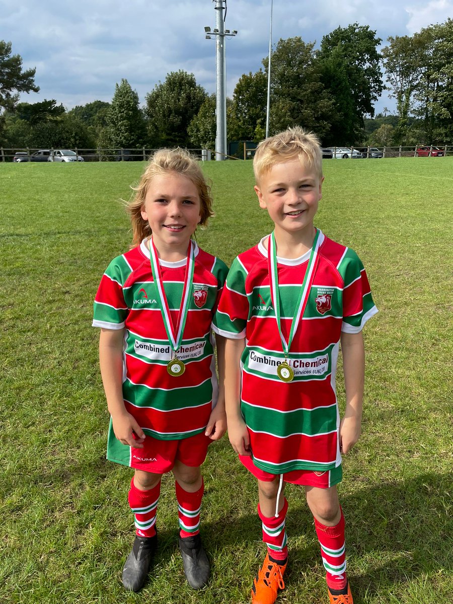 WRUFCUnder12's tweet photo. What a crowd, what a mob, what a show!! Thanks to @Stockportrugby for hosting a fantastic festival today. We absolutely had a blast!! Great games vs @LymmRugbyClub @WilmslowRUFC @knutsfordrfc @TraffordMv  Congrats to Tom &amp; Henry for players of the tournament today https://t.co/mR25qfX3fl