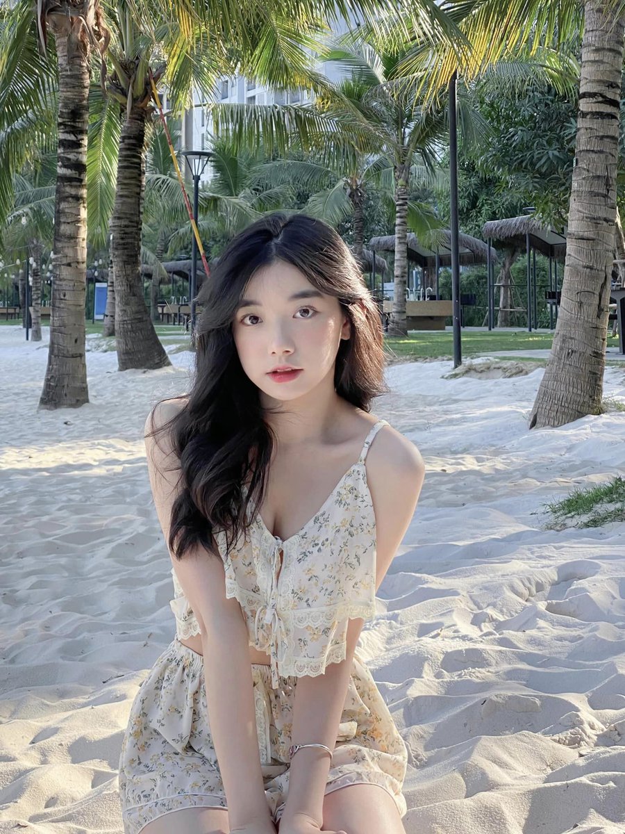 queentruongt's tweet photo. Grateful for the little things
~~
#Dinger #AskFFT #EVEARS #Chelsea #Everton #ChrisBrown #MeetthePress #Chrisean #Tinashe #γ’γγΏγͺγ³γ°εζ #SundayFunday #Welker #MrPresident #GoBills #Martinelli #FootballSunday #BillyMiller #Jaidyn #Sainz #Doubs #ChuckTodd #Eccentric #FullPPR https://t.co/wLp0fBg3M1