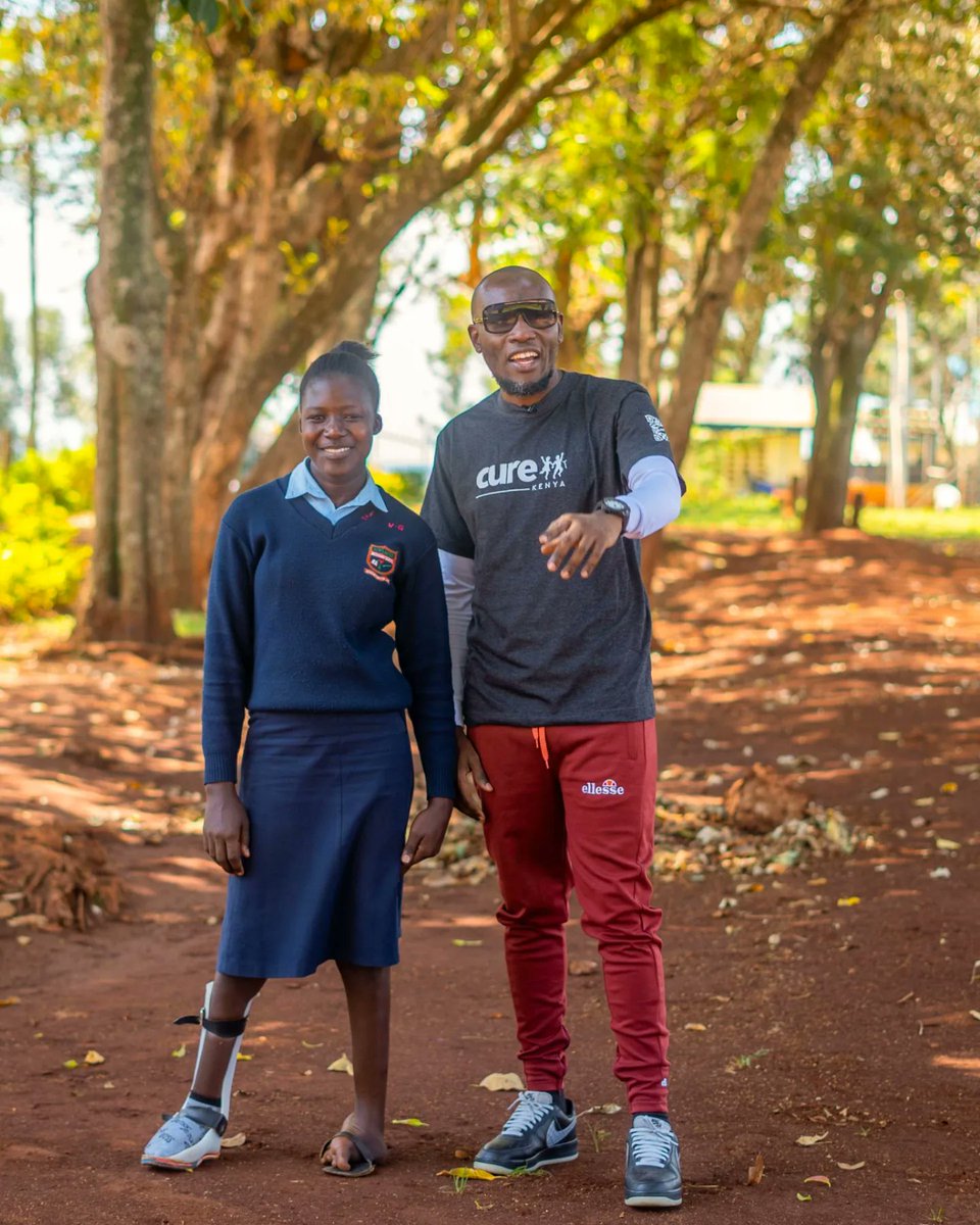 A few months ago I shared a short story and photos of this young lady named Vivian. Vivian has a condition called club foot, which is correctable through surgery, after I visited her home in Siaya, I asked her what's her dream for the future, she told me her biggest dream so far…