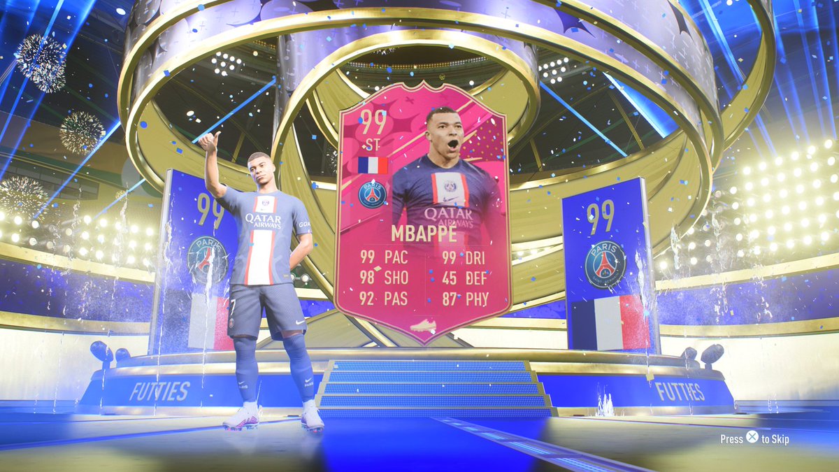 One last dance, one last SBC... 🕺

A toast to FIFA 23, you've been a good one! 🥂

#FIFA23 #FUT23