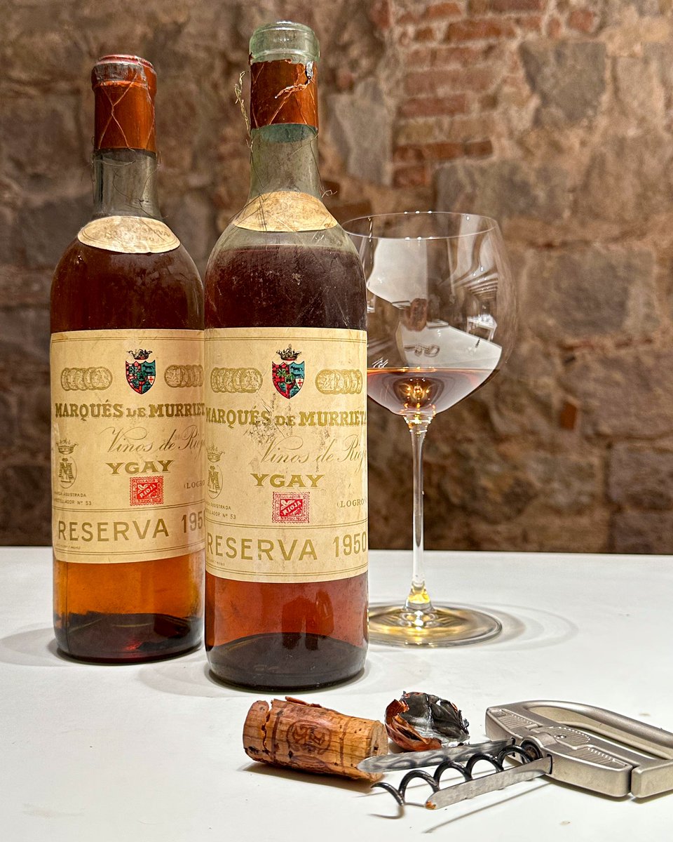 vilaviniteca's tweet photo. Abriendo dos históricos Marqués de Murrieta Ygay Blanco 1950 y Marqués de Murrieta Château Ygay Gran Reserva Especial 1952. https://t.co/1IgBAylqZq