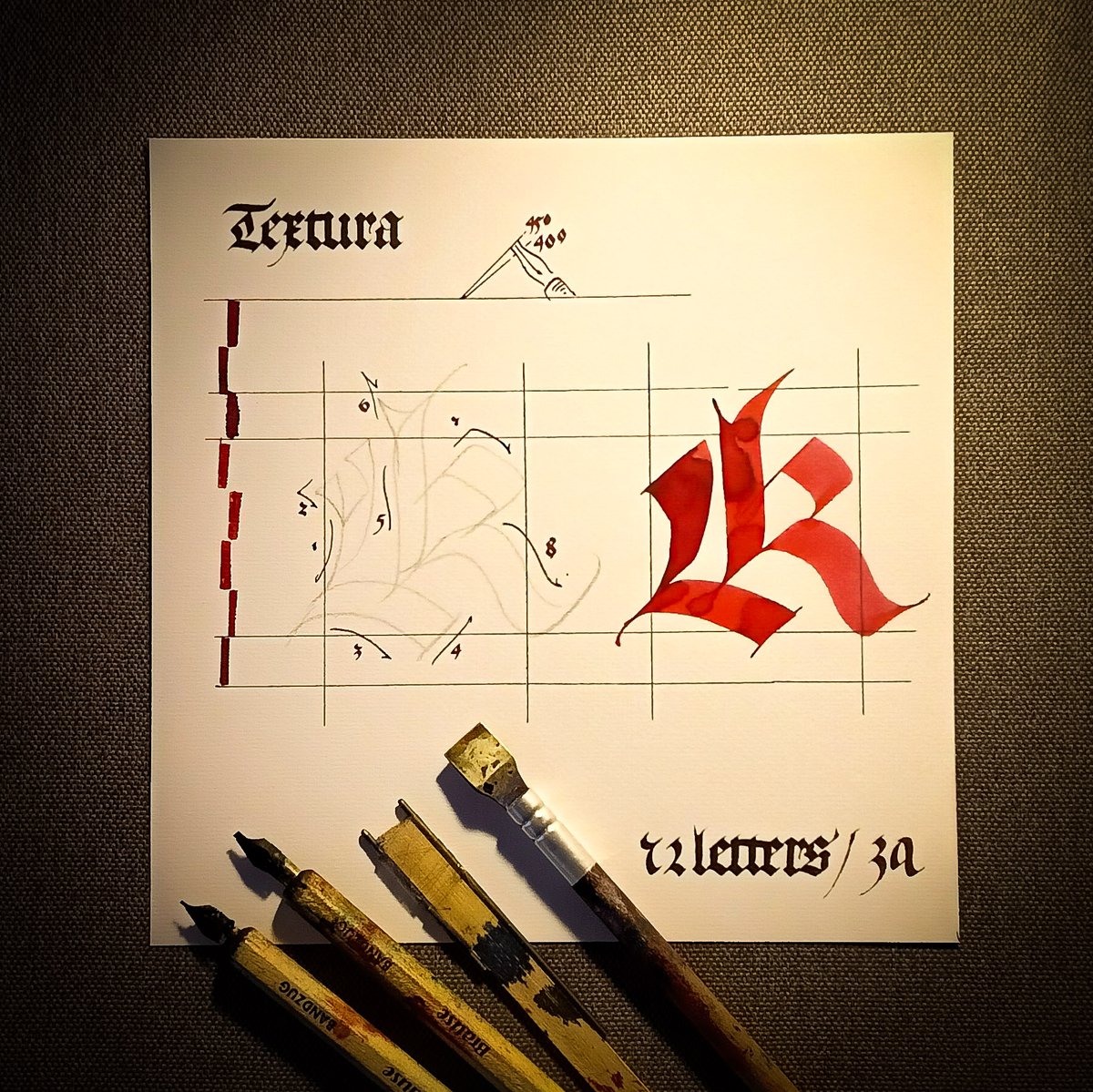 signum_et_imago's tweet photo. My 52 letters challenge 2023 with Textura from the turn of the 14th and 15th centuries.
Uppercase „J”.

#52letters #52letterschallenge #calligraphy #calligraphia #caligrafia #calligraphy #kaligrafia #caligrafia #signum_et_imago #textura #blackletter #gothicscript #automaticpen https://t.co/h4oWtlYLG7