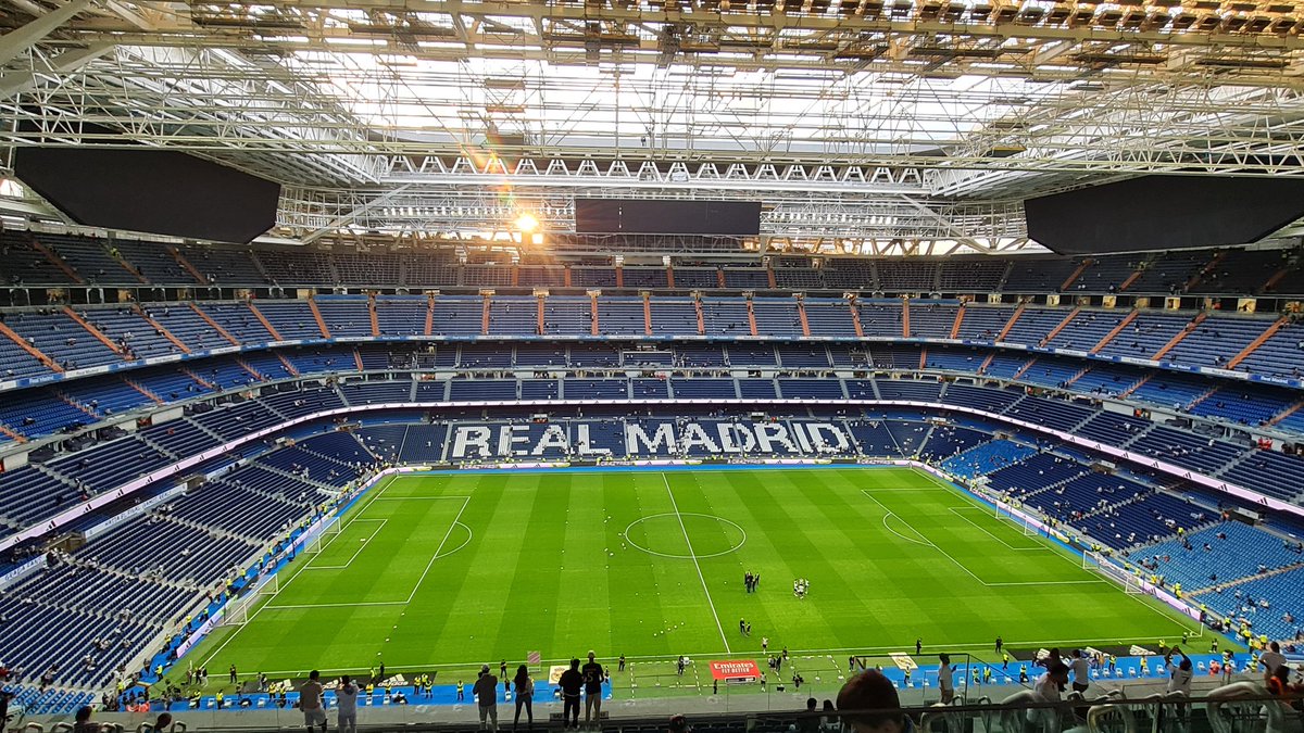 Filip Knopp (@filipknopp) on Twitter photo Alter Schwede! Die 360-Grad-Videoanzeige im #Bernabeu ist vor Ort noch mal so absolut brutal im Vergleich zu Fotos/Videos! Obwohl noch nicht fertig. Wird 100% jeden beim ersten Mal umhauen! <a href="/REAL_TOTAL/">REAL TOTAL</a> Alter Schwede! Die 360-Grad-Videoanzeige im #Bernabeu ist vor Ort noch mal so absolut brutal im Vergleich zu Fotos/Videos! Obwohl noch nicht fertig. Wird 100% jeden beim ersten Mal umhauen! <a href="/REAL_TOTAL/">REAL TOTAL</a>