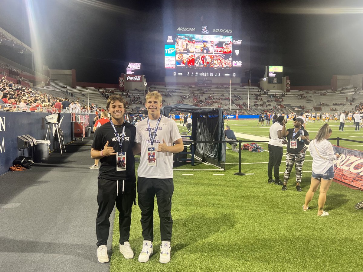 EvanTarasenko's tweet photo. Thank you @ArizonaFBall for having me out on a Game Day Visit. 

@CoachJeddFisch @CoachDCaldwell @ScottieGraham @CoachJimmieD @CoachOmura @azc_obert @gridironarizona @GregBiggins @BrandonHuffman https://t.co/m4dzIqqO38