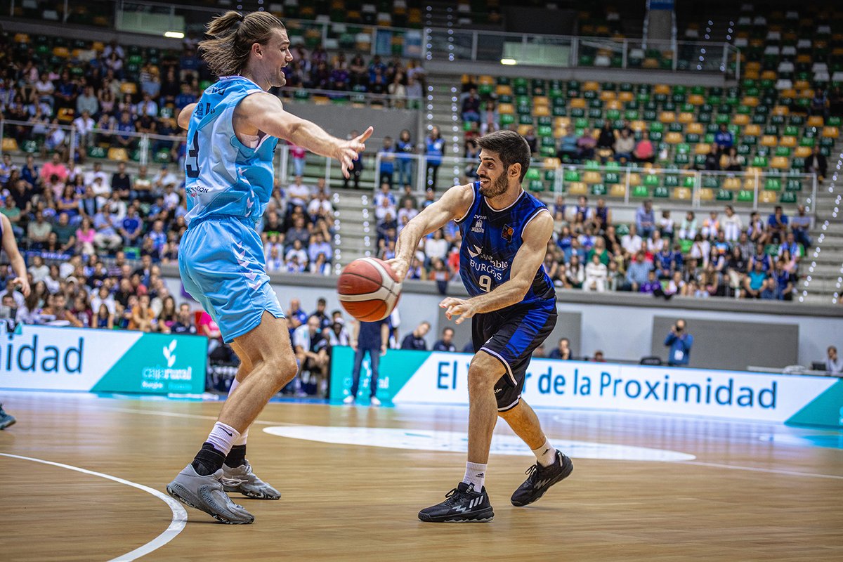 SanPabloBurgos's tweet photo. CRÓNICA | 79-85. ¡Campeones de la Copa Castilla y León!

📝 https://t.co/1N26kdgJp2

#PretemporadaSPB #CaminoDeVuelta 💙 https://t.co/q9SVIjAdMB