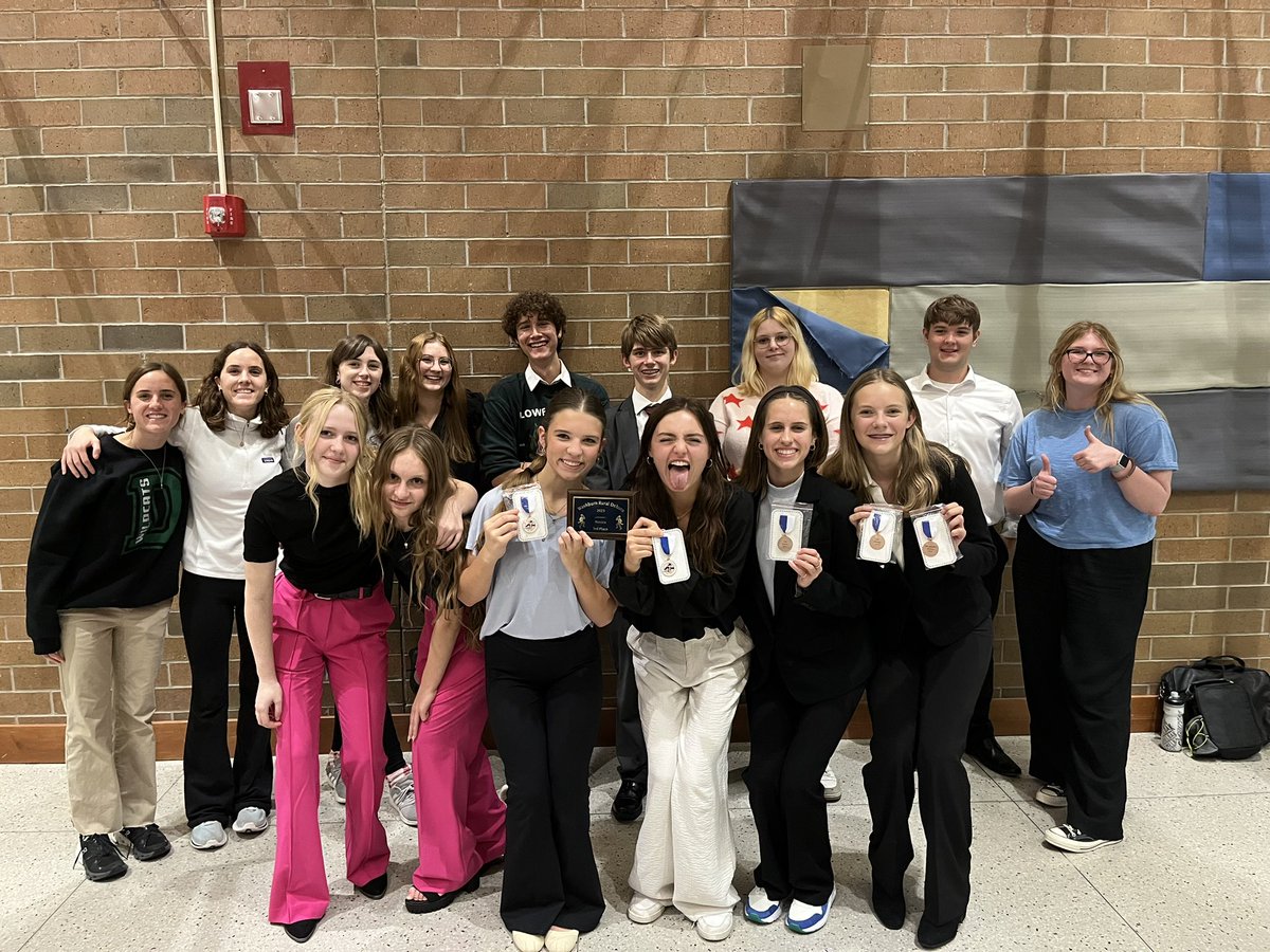 DHS Speech & Debate tweet media