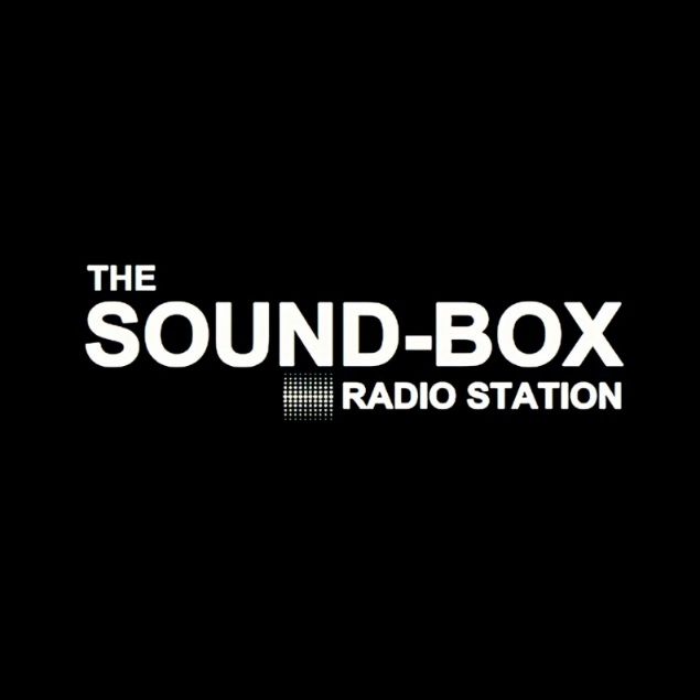 theSOUND_BOX's tweet photo. Lock into @theSOUND_BOX 📻 #housemusic radio station where the music always feel so good!✨️ 

Tune in. Listen now 🎧🎶

🔸️Apple Music https://t.co/5H0d5EHd5D
🔸️Tunein https://t.co/pMbNBTS46x
🔸️myTuner https://t.co/UOYCA4uAmg
🔸️Website https://t.co/c8WHsvTZBc https://t.co/zaNWl754YF