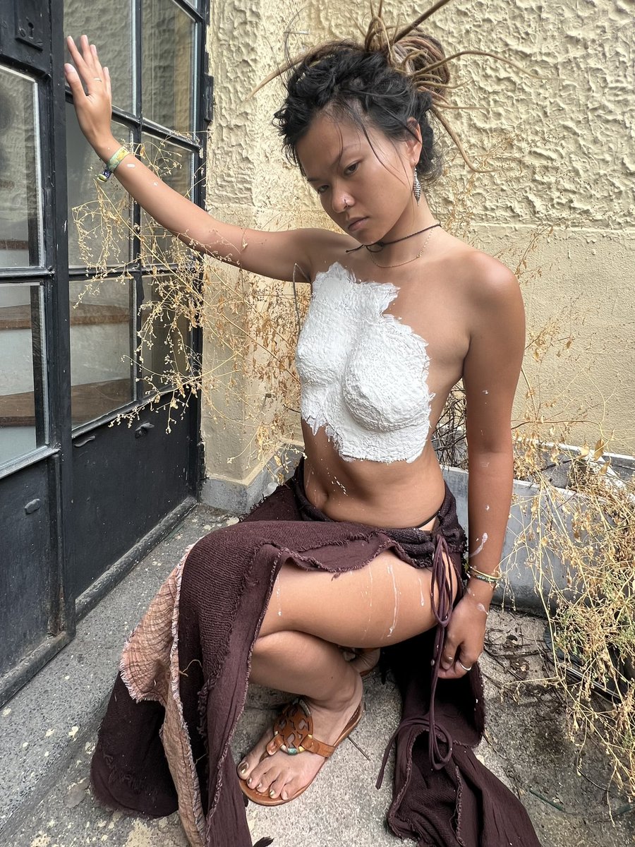 atiifiia's tweet photo. I’m making lots of molds for a shoot. Looking for female models with huge boobs or butts. The bigger the better. Bellies are much appreciated.
📍Shanghai https://t.co/7UG9OyMcRC