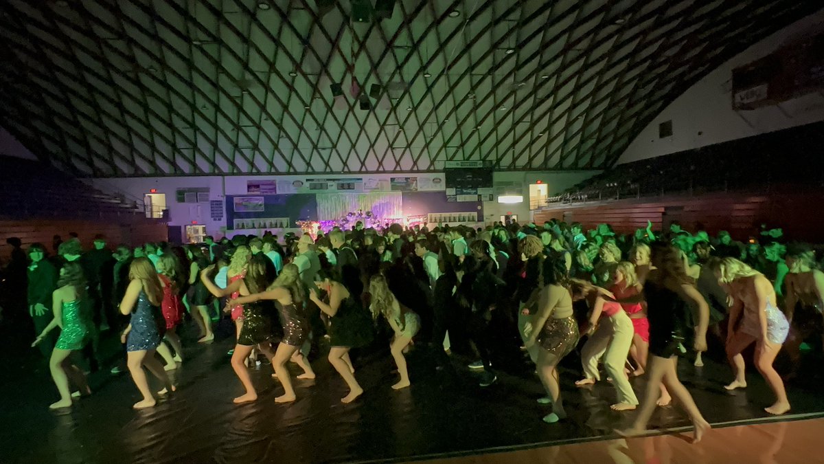 SoundServices's tweet image. Had a BUSY day with 2 events yesterday! Mike Miller Park - Family Fun Day 10a-2p; and then Harrisburg High School in Illinois! 
Can barely walk today!! 😖lol.