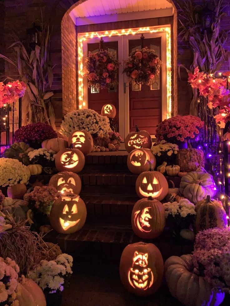 Infinitydecor0's tweet image. Beautiful Halloween decorations 😍 

#Halloween2023 #decoration