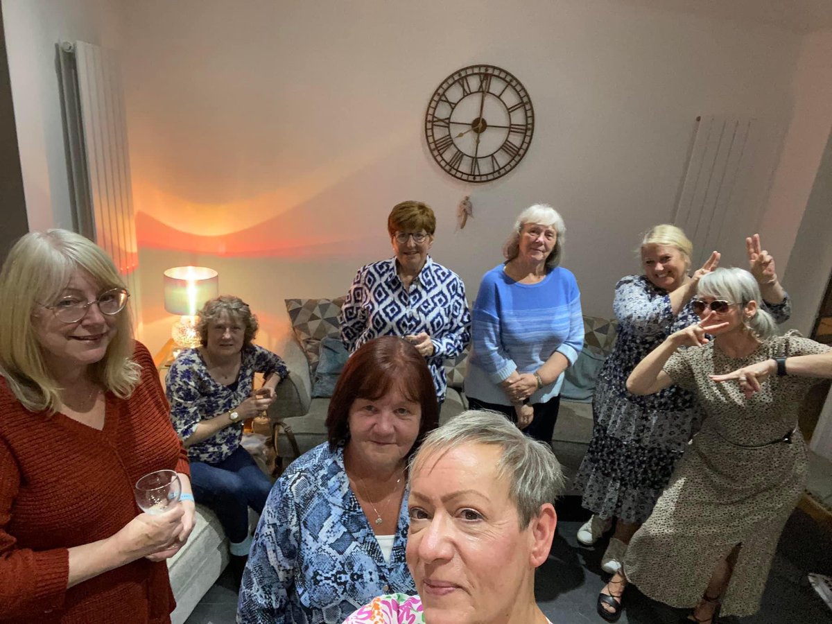 SoShieldsWI's tweet photo. Last night, Wine club enjoyed their Last of the summer wines event 🍷 to celebrate the end of summer. With joint winners - Pensasol Sangria from Tesco, £3.45 and 19 Crimes Revolutionary Rosé £10 from Home Bargains. Another fabulous night! #womensinstitute #notjustjamandjerusalem https://t.co/iJRNr3yP0I