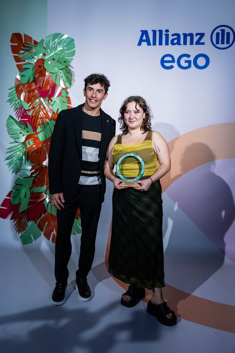 marcmarquez93's tweet photo. Un placer haber estado en el Showroom y pasarela #AllianzEGO23 en la @MBFWMadrid: una iniciativa que impulsa y apoya a los diseñadores emergentes. ☺️

Gracias por la invitación, @allianz_es!

#CreaAlgoGrande #MBFWMadrid https://t.co/s23h0qhe4v