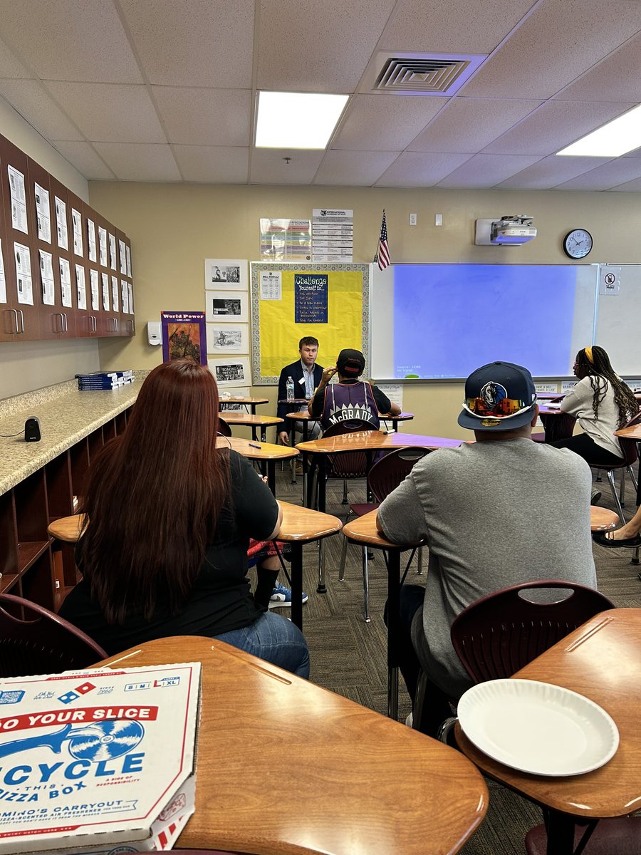 ASPMolina's tweet photo. Yesterday our Jags attended ASP College Kick-Off! Our Jags got to hear from admissions counselors all over the country on different admissions topics! Shout out to @MolinaHigh for providing a bus for 37 Jags who did not have transportation! @JacobNunez27 @ASPDallas https://t.co/7sqXzQGzFJ