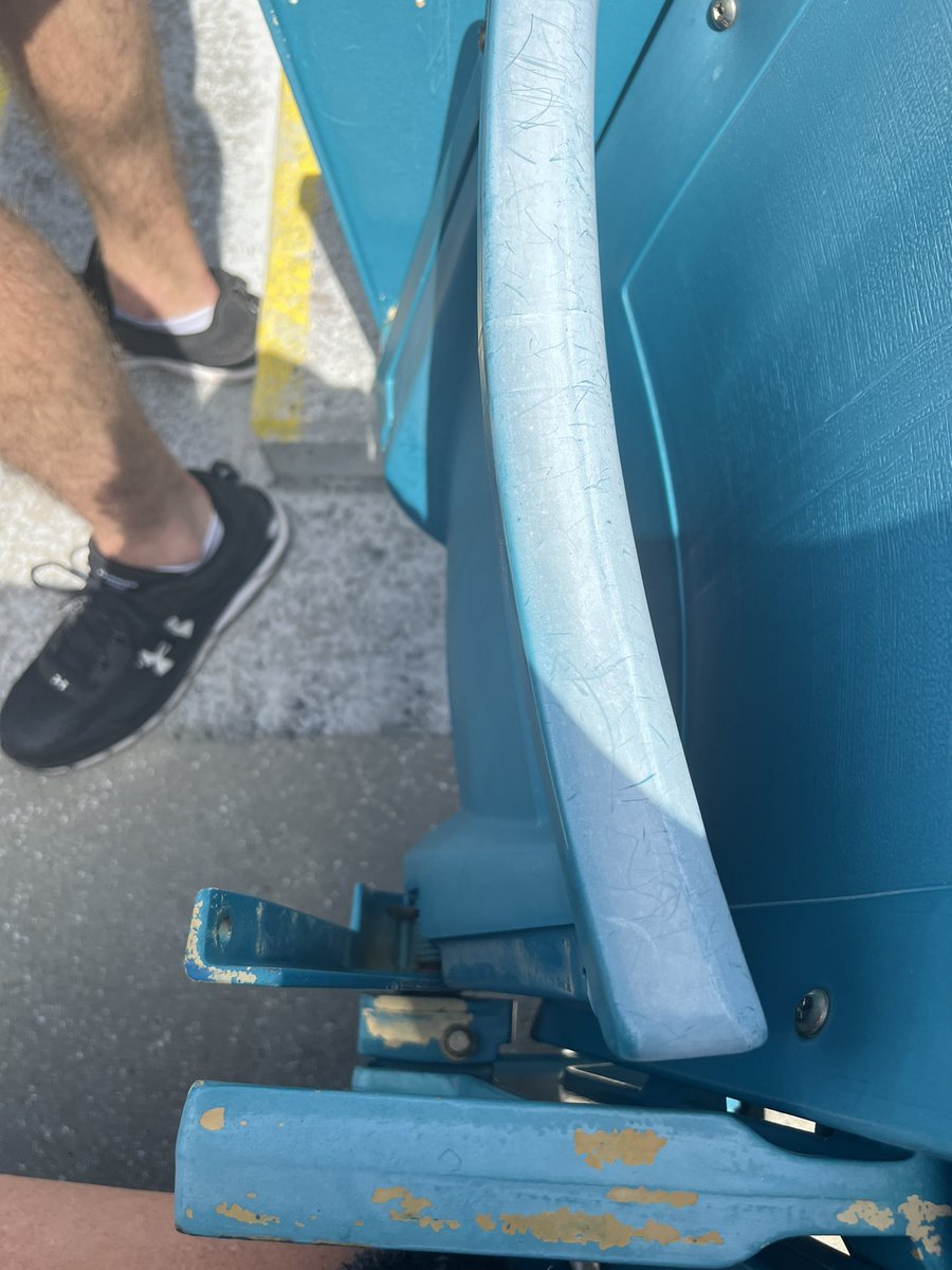 JamoInJax's tweet photo. New year, same seat. @Jaguars #dtwd #iwatj #DUUUVAL https://t.co/hgjtJqTpzG