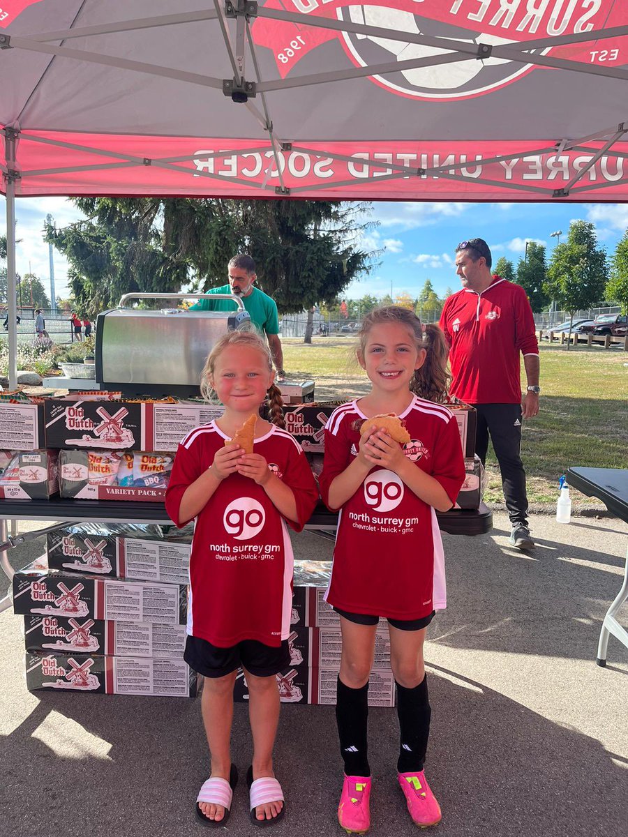 Day two of our Opening Weekend BBQ sponsored by Save On Foods, Island City Baking, Heritage Meats and Starbucks. Some very happy faces enjoying the sun, soccer, and great BBQ! #OpeningWeekend #surreyunitedsc #sponsors #community #MoreThanaSoccerClub