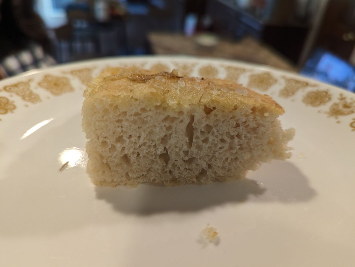 Laphooey's tweet photo. @KempoB The crumb is just *chef's kiss* https://t.co/Fs5GceOSeP