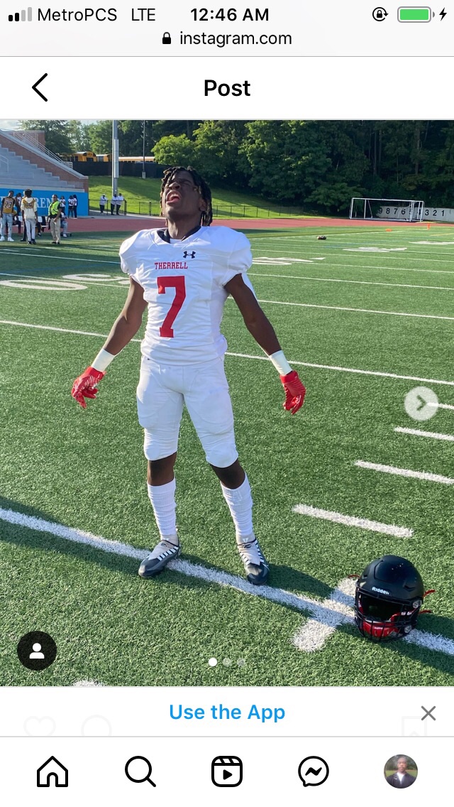 hudl.com/profile/165900…
Ahmad Bridges 
5’8 170lbs
ATH
C/O 2025
@AhmadBridges7 <a href="/coachjamison1/">BJ Jamison</a>  <a href="/Mr_Fly_Lyf5/">TheRealCoachMan</a> <a href="/therealkwat/">Kenyatta Watson</a> @FranBrownUGA <a href="/KirbySmartUGA/">Coach Kirby Smart</a> <a href="/NEGARecruits/">Northeast Georgia Recruits</a> <a href="/On3Recruits/">Follow @Rivals</a> <a href="/RecruitGeorgia/">Recruit Georgia</a> <a href="/On3Recruits/">Follow @Rivals</a> <a href="/recruits_cfb/">Recruits CFB</a> <a href="/CoastRecruits/">Coast 2 Coast Recruits</a>