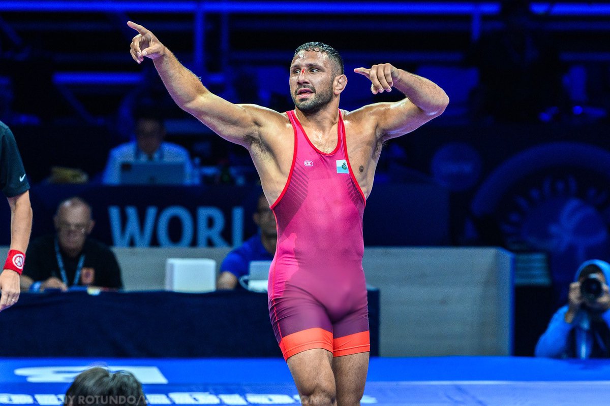 Michigan Wrestling tweet media