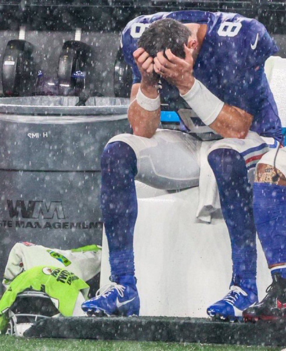 No way Saquon is hurt again