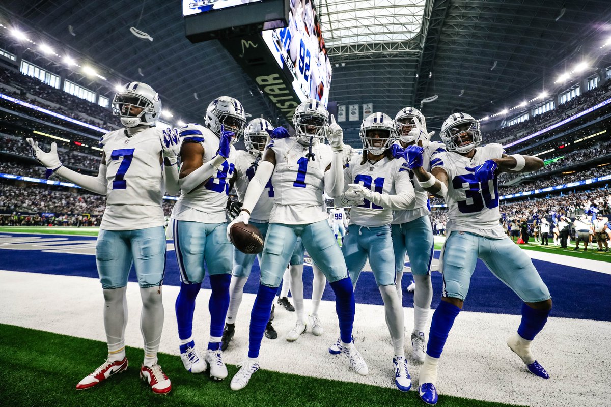 "The best defense in the National Football League." - <a href="/MicahhParsons11/">Micah Parsons</a> 🤐