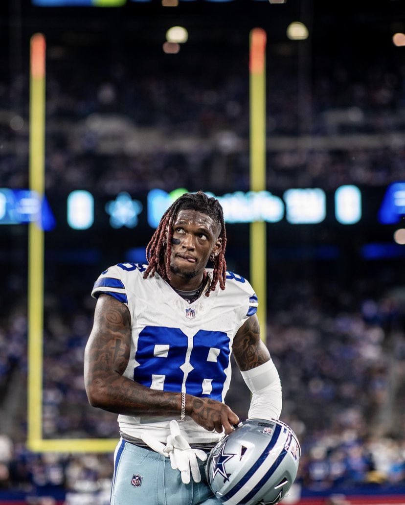 JERRUHWORLD's tweet image. CeeDee Lamb vs the Jets “top CB duo in the league” 

11 catches 
143 yards 
13.0 Y/R

NFC East WR1 ⭐️ #DallasCowboys