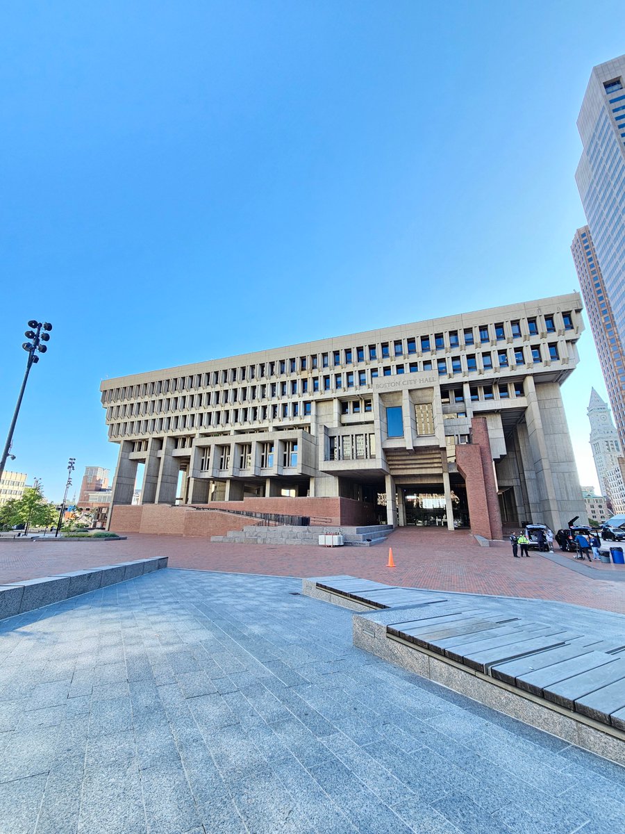 Only In Boston tweet media