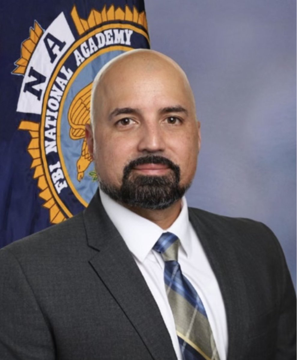 MiamiPD's tweet photo. We want to congratulate Major Eric Gonzalez for graduating from the FBI National Academy. This 10 week course is held at the FBI training facility in Quantico, VA. Major Gonzalez is a leader at the Miami Police Department and we are very proud of your accomplishment. #FBIAcademy https://t.co/9UsuANYNn1