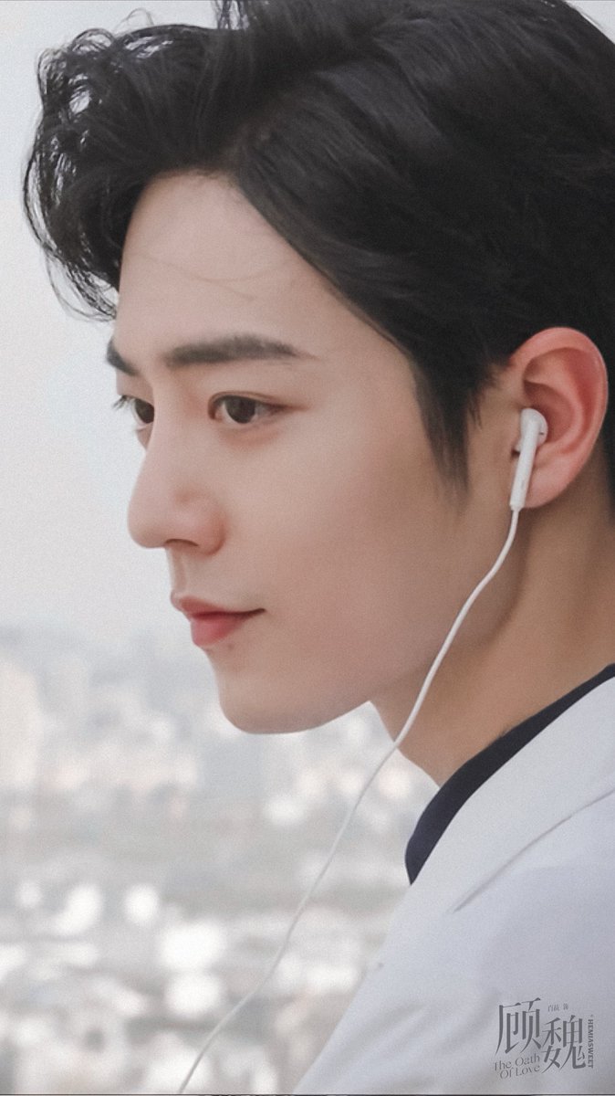 진우채정 지샹콩구웨이로
집안끼리 진웨이 선보게 시켰는데 조건은 대충 맞으니까 미적지근하게 만남만 이어가다가 서로의 깜찍한 동생들에게 의외로 꽂혀버리는 게 보고 싶은 출근 직전 아침🥹