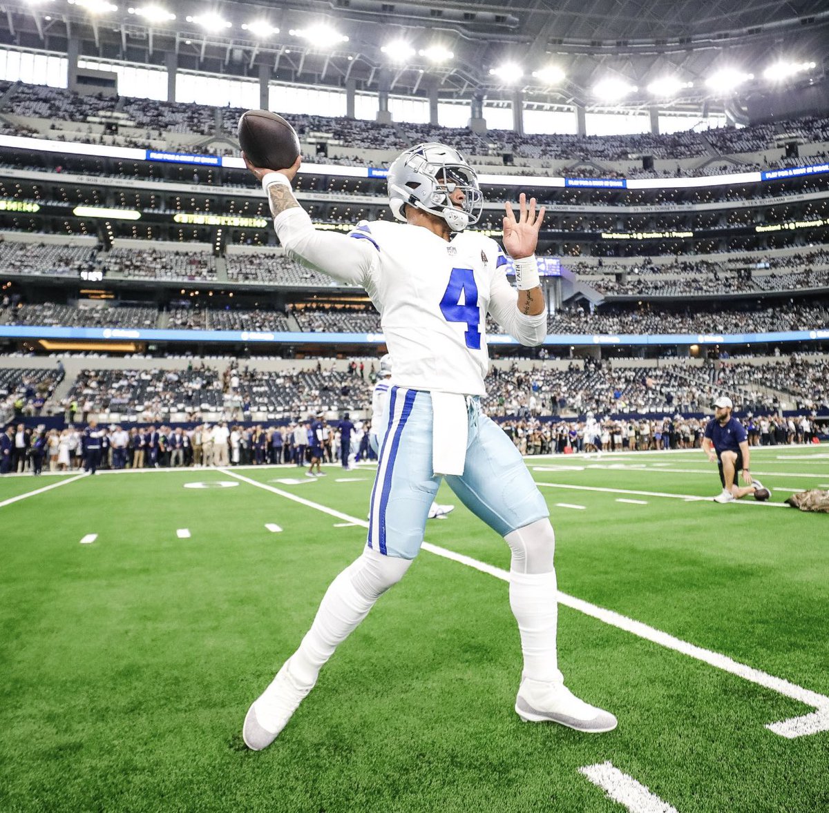 Dak Prescott vs the Jets defense: 31-38 255 yards 2 TDs 0 INTs BEAUTIFUL performance QB1 🏈💪🏻